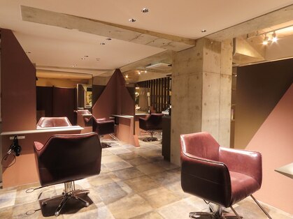 アサンタ サナ(Asante sana)の写真