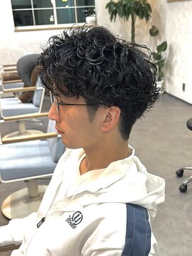 ルーチェ(Lu-che) メンズ似合わせカット×スタイリング楽々強めパーマ