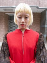 ルーム(Loom.) ケアブリーチ ブロンド オン眉スクエアボブ