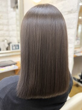 ヘアーメイク ツインズ(Hair Make TWINS) くせ毛が変わる！縮毛矯正