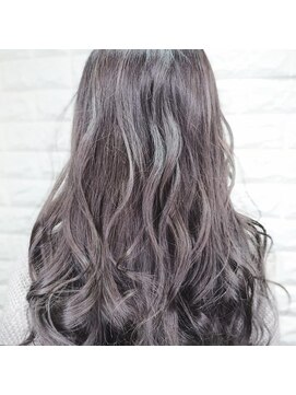 ユートピア(U topia) 【町田U-topia】外国人カラー