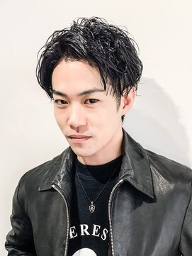 フジヤマ バーバー ショップ(FUJIYAMA BARBER SHOP) 七三ツイストパーマオールバックコンマヘア