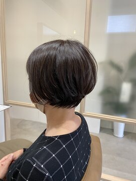 ルーム(room) ステップボーンカット