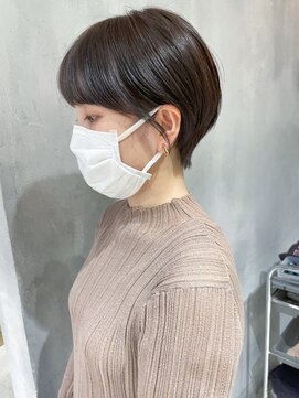 アイティーバイアルバム 藤沢店(IT by ALBUM) タイトハンサムショート_外ハネボブセクションカラー_ba391291