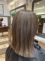 アイニ 河内小阪店(aini)&nbsp;白髪ぼかしカラー白髪ぼかしハイライト大人ショート30、40、50代