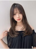 シンプルワンカールで動きのある旬なレイヤースタイル