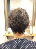40代50代60代/フェミニンショート/ふんわりショート/グレイヘア