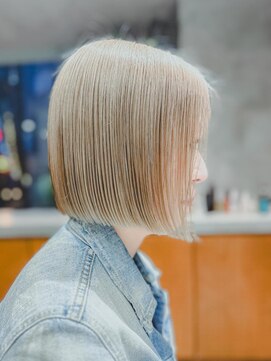 ニカイ(2F) ボブ前下がりボブ大人ボブネビージュ小顔ワンレン