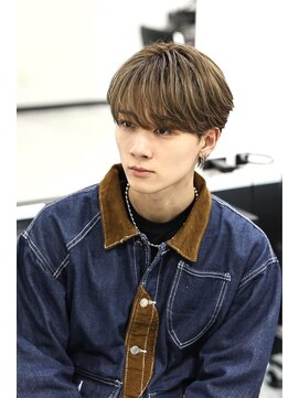 リップス 栄(LIPPS) シースルーミルクティーベージュ