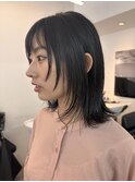 暗髪レイヤーカット