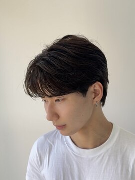 アビー ランシェル(ABEY LENCIEL) センターパート/ショートセンターパート/ブラウンカラー