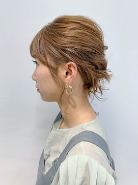 テトヘアー(teto hair) arrange(ミルクティベージュ、透け感カラー、ヘアアレンジ)