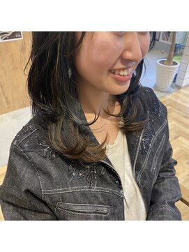 アルマヘアー(Alma hair by murasaki) ◎ロングレイヤースタイルにインナーカラーを◎