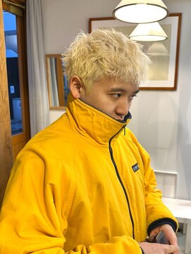 ヲタク(wotaku.) 抜きっぱなしブロンドホワイトブリーチダブルブリーチショート