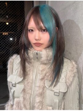 ナループロア ルームー(Nalu pu loa ROOMOO) レイヤーカット/ハッシュカット/デザインカラー