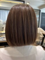 ジュイール(jouir)&nbsp;三鷹ショートボブくびれショートイルミナカラー顔周りレイヤー