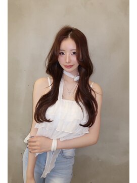 ロンドルーチェ 心斎橋(Lond luce) ダークアッシュ/ミディアムレイヤーカット［髪質改善/縮毛矯正］