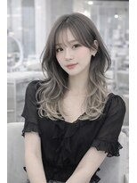 リスタ(Resta)&nbsp;顔周りカットハッシュカットワンホンレイヤー