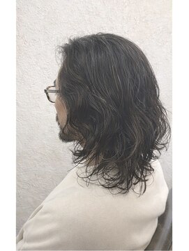 フッタ(Futta) 新宿メンズ毛流れニュアンスパーマ【西武新宿駅】【駅近】