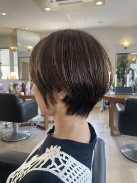 ユウ 香久山店(U) 【UHair】大人丸みショート