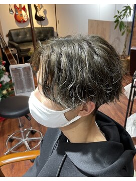 ヘアークリエイションソイ(HAIR CREATION SOI) オリーブグレージュ×センターパート