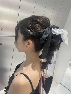 アールプラスヘアサロン(ar+ hair salon) ポニーテール編みおろし