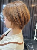 大人ショートボブくびれショートヘア顔周りレイヤーカット