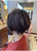 ショートボブ