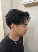 前下がりセンターパートフェザー