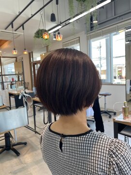 グランデュール 東静岡池田店(GRANDEUR) 東静岡ショートボブくびれショートイルミナカラー顔周りレイヤー