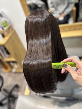 ゼン ネオ(Zen Neo) ストレート/レイヤーカット/ロング