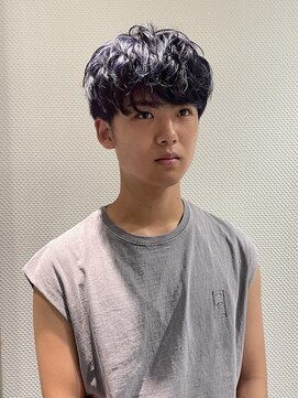 ラパンセノアール(LA PENSEE NOIR) 動きのあるマッシュ