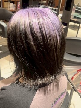 リー 梅田(Lee) Minato/ルーツカラー/デザインカラー/ブリーチ