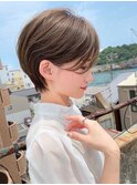 30代40代50代耳かけショート前髪なしハンサムショートカット