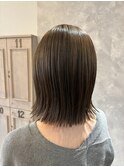 アッシュベージュ　プツっとらいんのミディアム