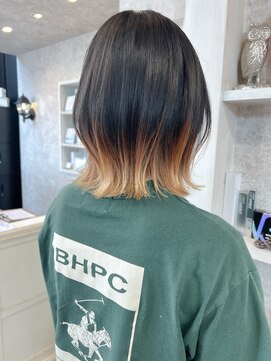 キャアリー(Caary) 福山市美容室Caary20代30代ブリーチ裾カラーミディアムボブ