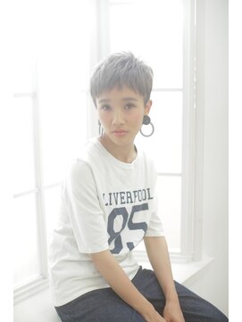 リー ヴィータ 上新庄(Lee Vita) 【Lee Vita】デザインカラー×モードショート