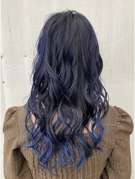 ハウリーヘアアンドスパ(HAURY hair&spa) ラインカラー（ブルー）
