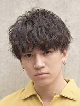 フィフス(fifth) ショートレイヤーコンマヘアスパイラルパーマツイストパーマ