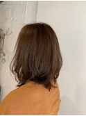 ミディアムレイヤーボブスタイル