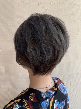 リフレアンドケア ミチ 幸町店(refre&care MICHI) 襟足スッキリショートスタイル