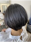 軽やかショートボブ