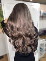 アンク クロス 関内店&nbsp;やわらかグレージュ！つけたままカラー