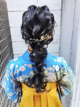 ルーシャス(Luscious) ヘアアレンジ