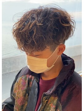 アサクラ シンキタ(ASAKURA SHINKITA) Vマッシュメッシュパーマ