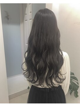 トゥーリ(tuuli) tuuli☆20代30代40代ベビーバングショコラベージュワンカール