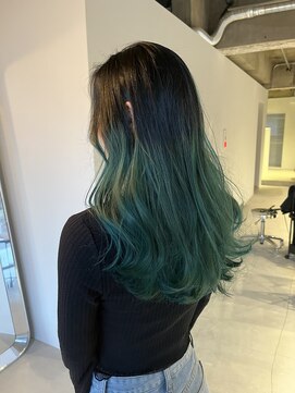 オルター(Alter) ロングヘアー×グリーン×バレイヤージュ