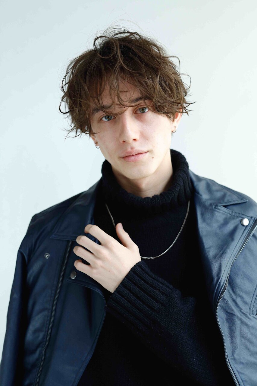 MENSフルコース＋デザインパーマ《全体パーマ》      ￥13530