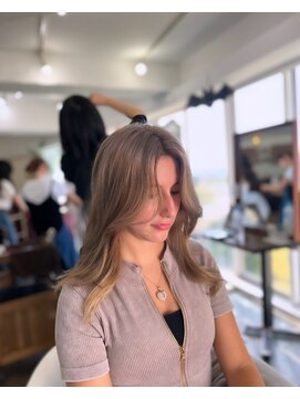 クラン ヘアーアンドスタジオ(CLAN hair & studio) ホワイトベージュ