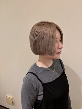 アーチヘアー(Arch hair) ハイトーンボブ